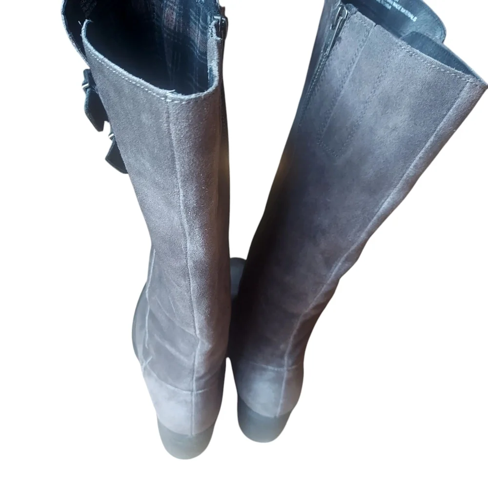 9.5 BORN Women's Black Knee-High Boots - Picture 3 of 11